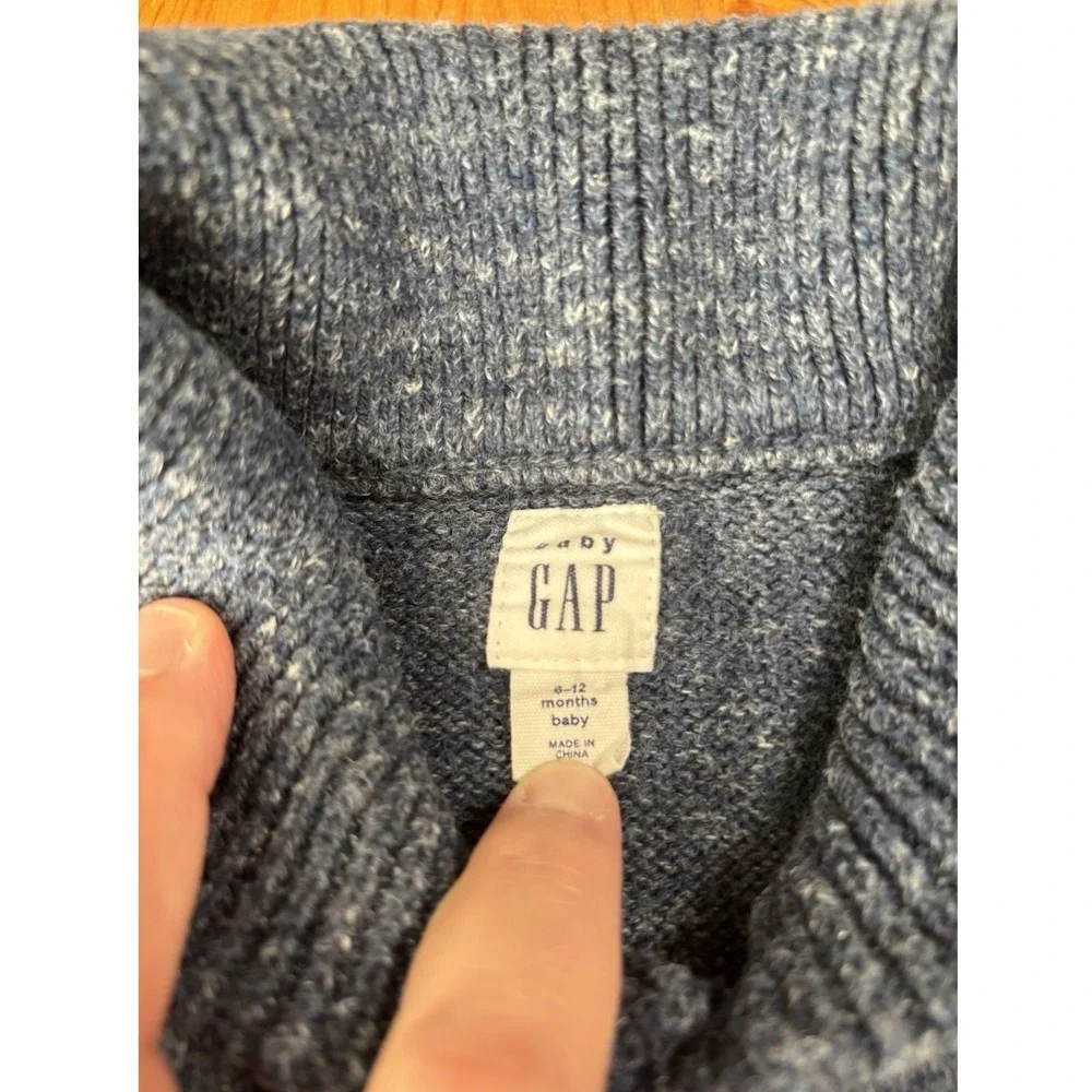 Baby‎ GAP Sweater Button Up Coverall Size 6-12M
